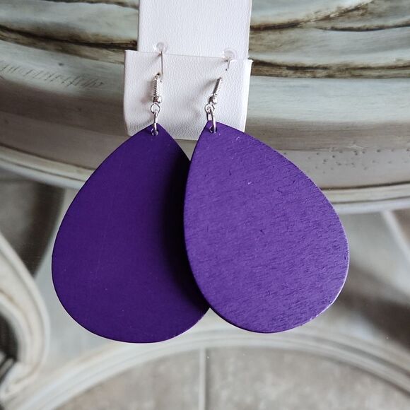 Paparazzi Earrings - Picture 3 of 3